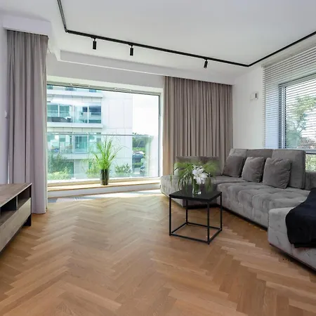 公寓 Yacht Park Marina