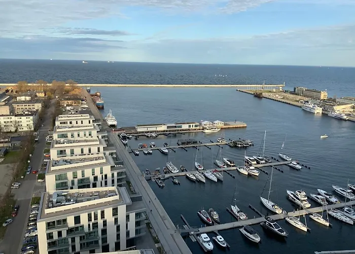 Yacht Park Marina * Гдыня