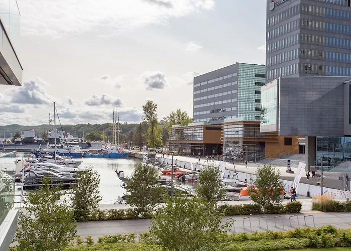 Апартаменты Yacht Park Marina *